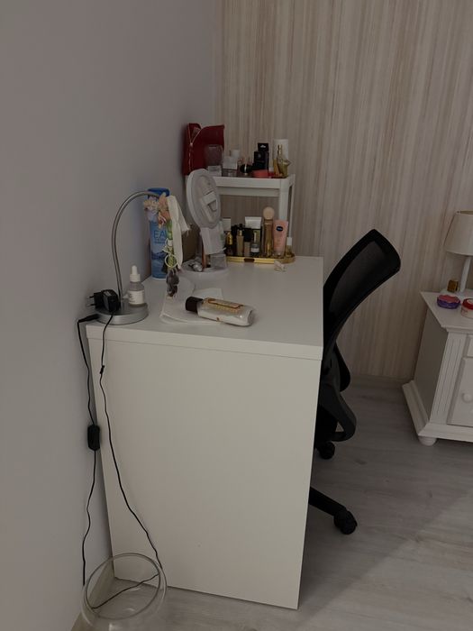 Birou ikea si scaun