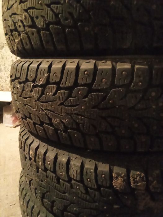 Продам шины R 15