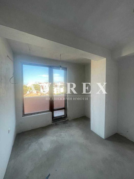 Продава се Тристаен апартамент в Пловдив, Център - 100 кв.м за 1960 €/кв.м - Снимка #3