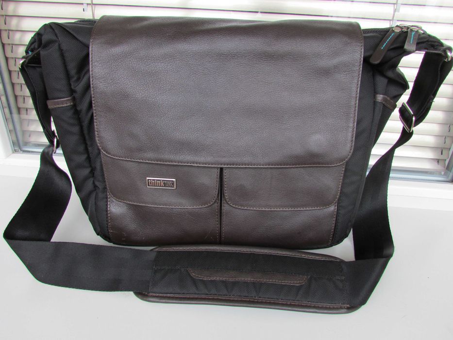 Чанта за фотоапарат Think Tank Lily Deanne Mezzo