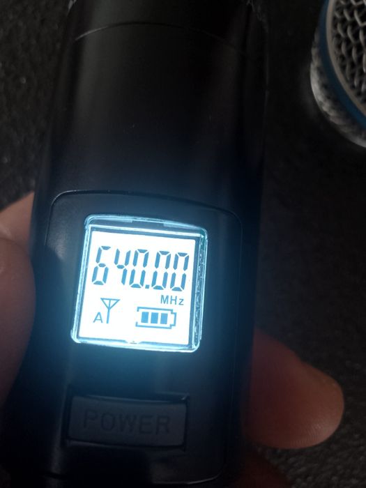 Microfon wireless shure glxd cu beta 58 a doar microfon fără reciver