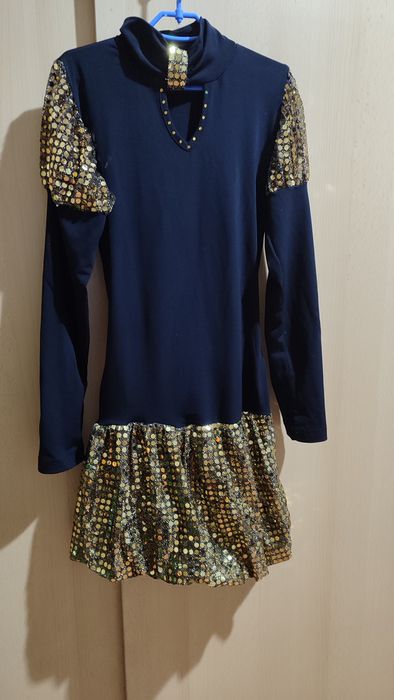 Костюмы персонажи и на танцы