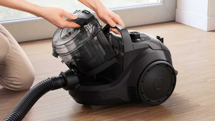 Пылесос Bosh BGC21X300 с доставкой на дом + гарантия на ремонт 1 год.