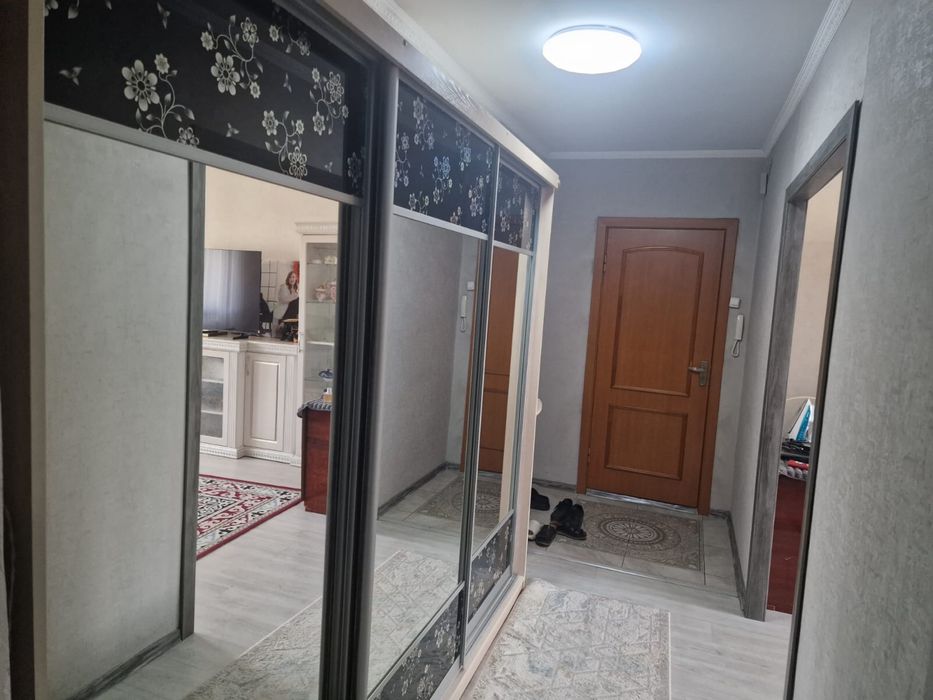 Прихожая, шкафы купе