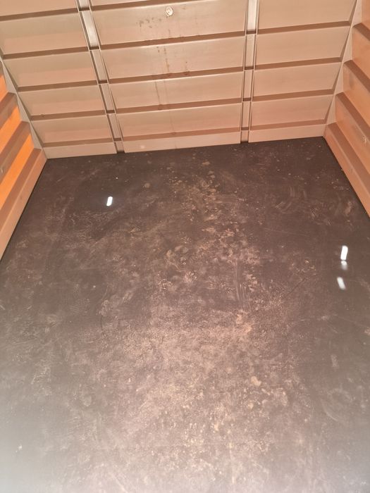 Vand cusca pentru căței