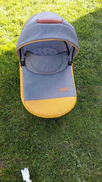 Carucior Nexxo de la Krausman - Galben