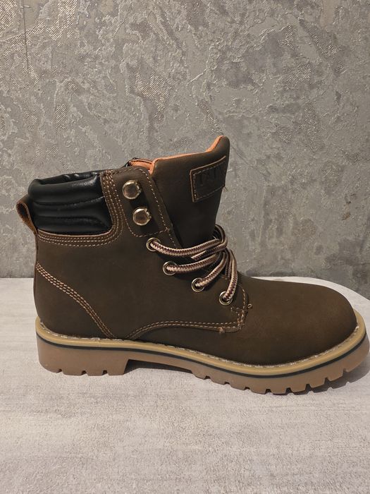 Ботинки  новые, детские