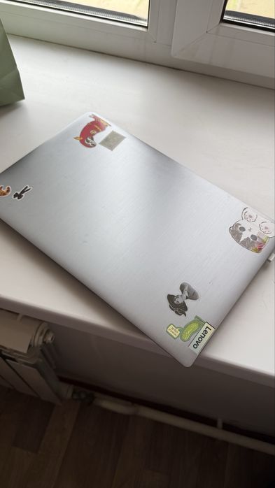 Продам Ноутбук Lenovo