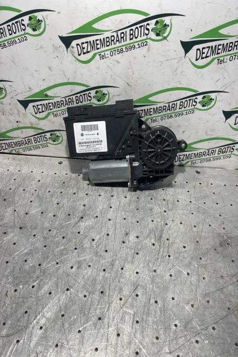 Motoras macara geam spate dreapta 3D0 959 704 G 3D0 959 704 G