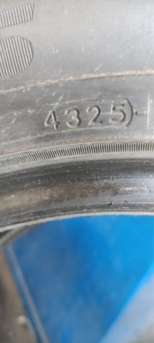 Продается Резина на Toyota
