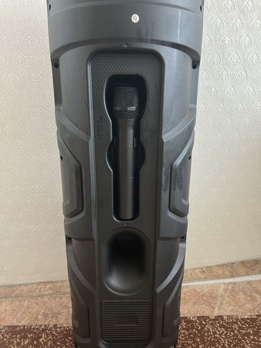 Продам блютуз колонку б/у