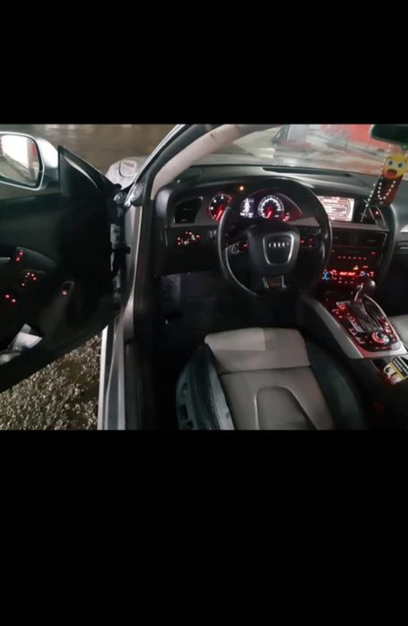 Vând urgent Audi A5