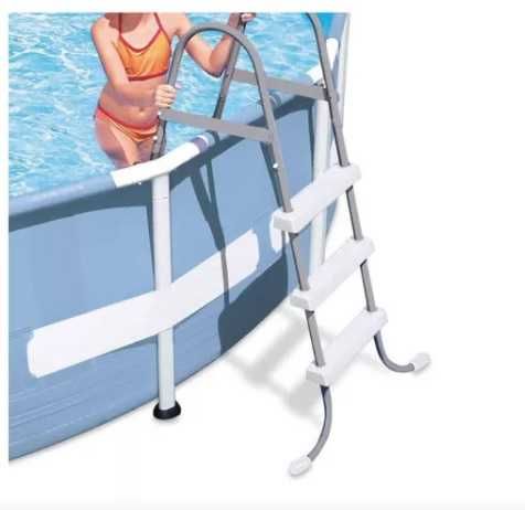Лестница Intex 28064  для бассейнов до 91см, 3 ступеньки, без площадки
