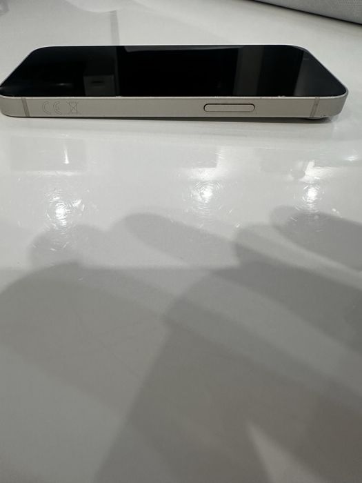 Iphone 13 mini 128GB + оригинално зарядно