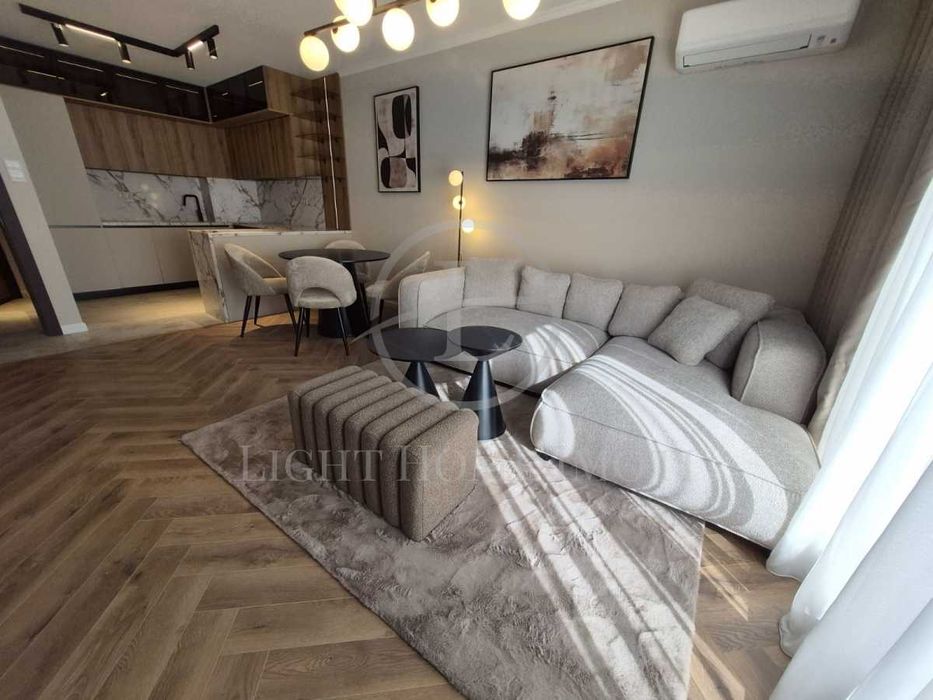 Продава се Двустаен апартамент в Пловдив, Остромила - 80 кв.м за 886 €/кв.м - Снимка #1