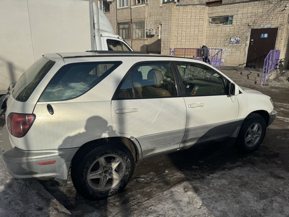 Продам Лексус RX300