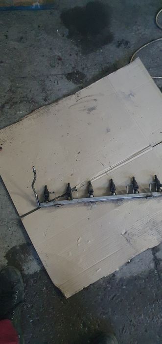 Продаю форсунки БМВ х5 е53