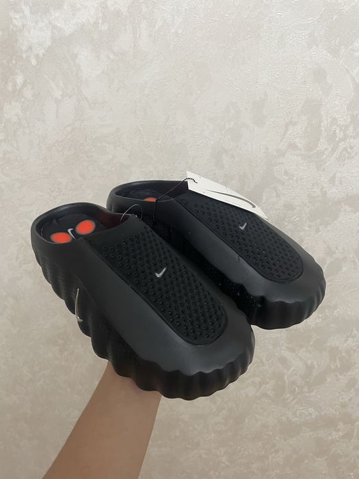 Продам nike mind 001
