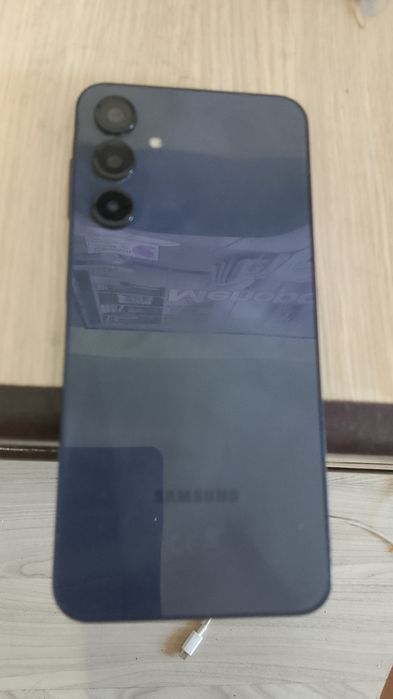 Samsung A 16 5g .
