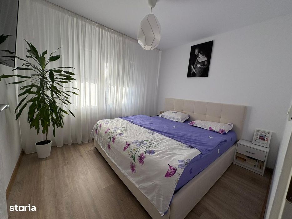 Proprietar vând apartament 3 camere zona Calea Aradului