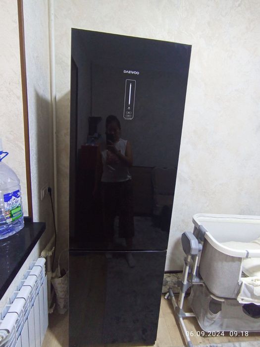 Холодильник на продажу