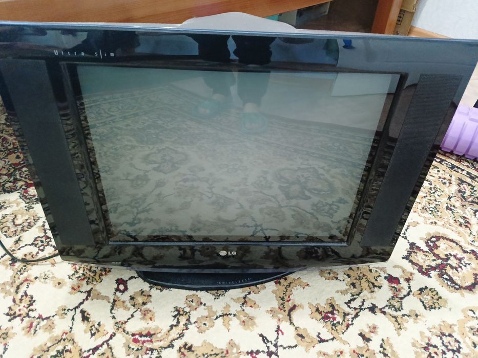 Продам Телевизор б/у