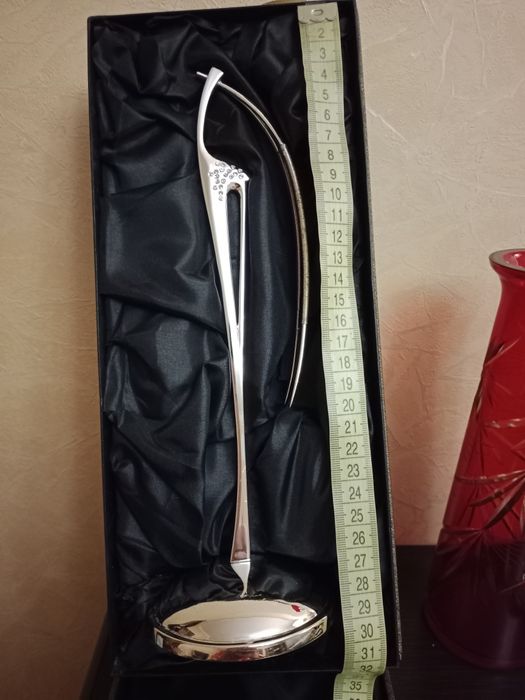 Продам подарок сувенир антилопа