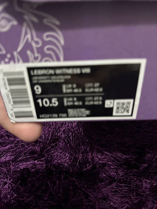 NIKE Lebron WitnessVlll  NR 42,5 NOI Originali