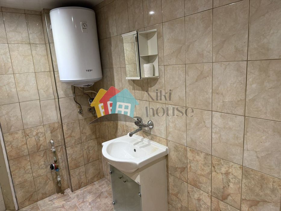 Продава се Двустаен апартамент в Варна, Бриз - 94 кв.м за 1026 €/кв.м - Снимка #5