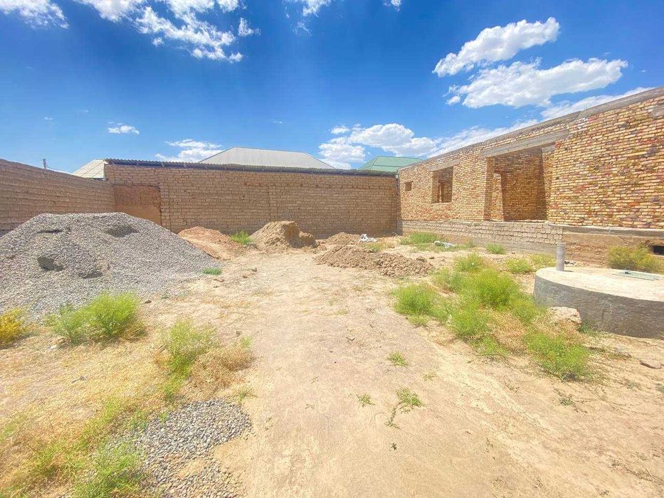 Қурилиши тугаланмаган ховли сотилади Қулай жойда