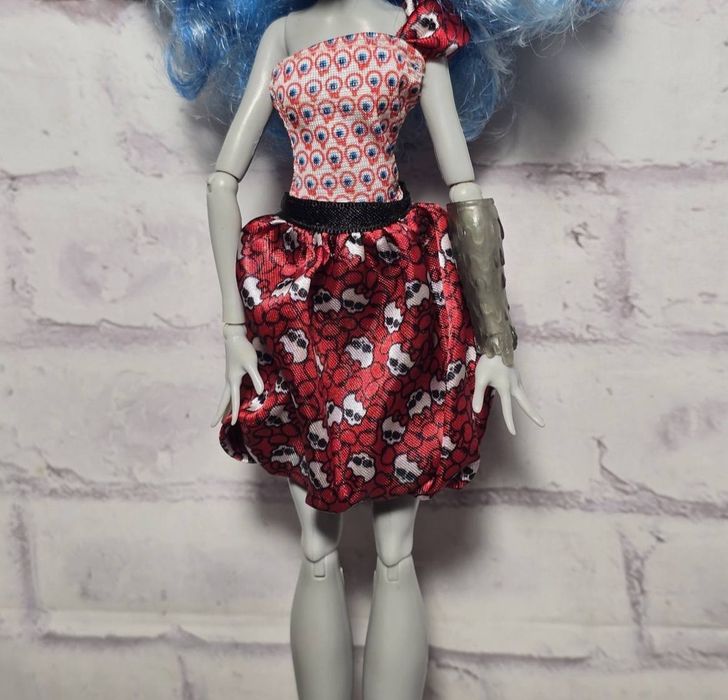 Гулия Monster high