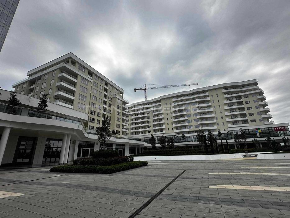 Продава се Тристаен апартамент в Бургас, Център - 124 кв.м за 1311 €/кв.м - Снимка #4