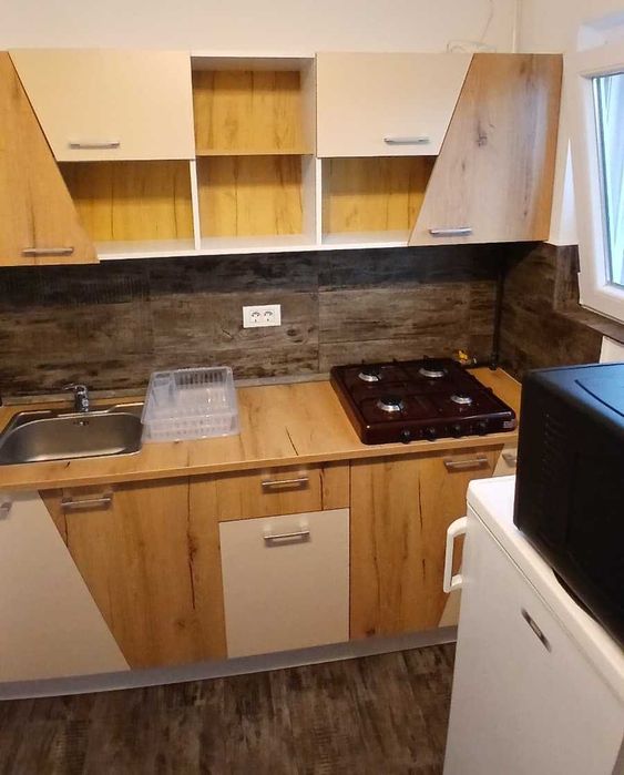 Inchiriez Apartament 1 camera (Proprietar), Amenajata - Premium, Arad- Cartier Micalaca, zona: Miorita-Abrud