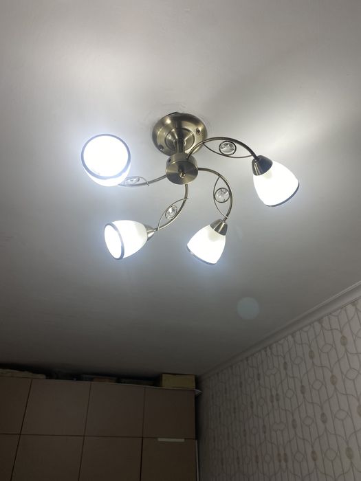 ЛЮСТРА ламповая пяти рашкова