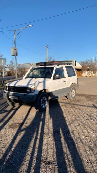 В продаже Mitsubishi Pajero 2.