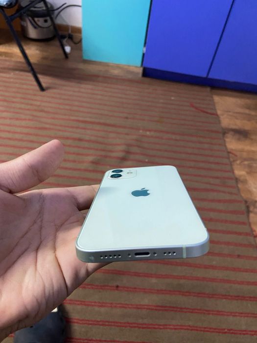 iPhone 12 обмен