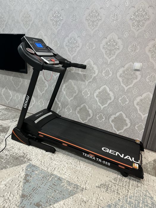Беговая дорожка GENAU Terra TR-55S