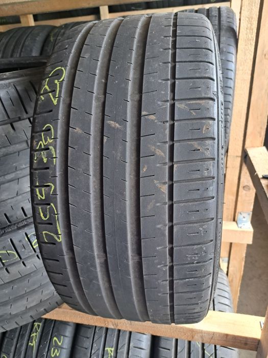 2 anvelope 255/30 R20 Falken dot 2021
