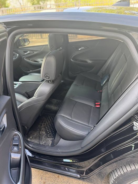 Malibu premier sotiladi