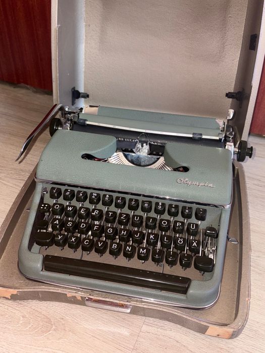 Пишеща машина OLYMPIA SM2 1953/54