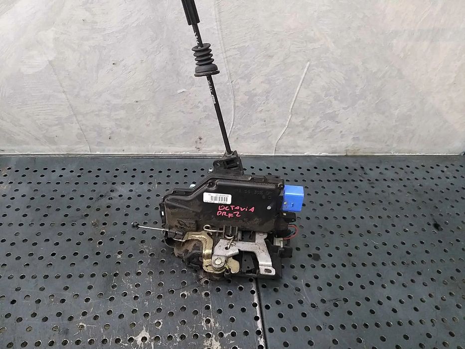 Broasca usa dreapta fata skoda octavia 2 1z 163d1837016