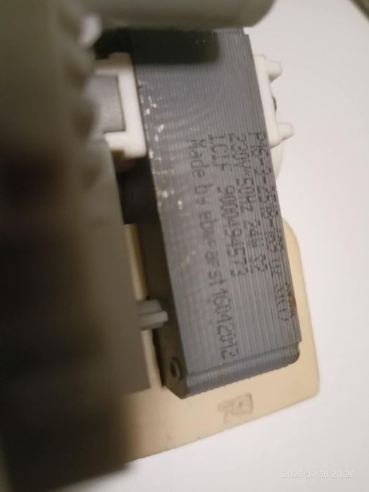 Помпа за сушилня Bosch