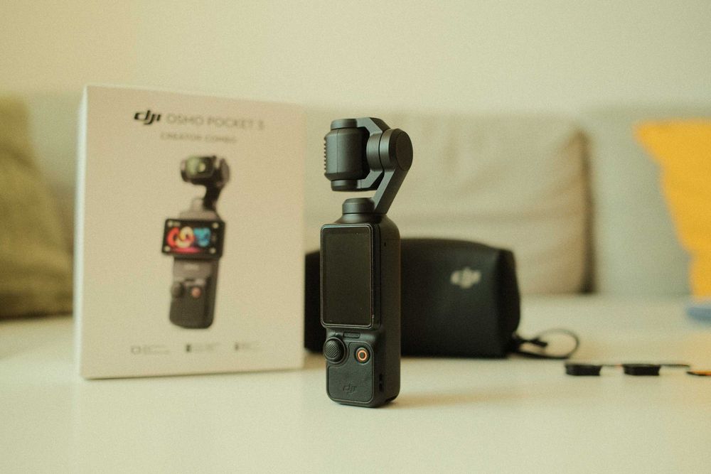 dji pocket 2 creator combo - Camere Video oferte online | OLX.ro