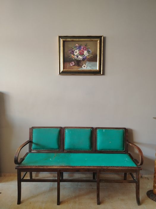 Дервено канапе ретро