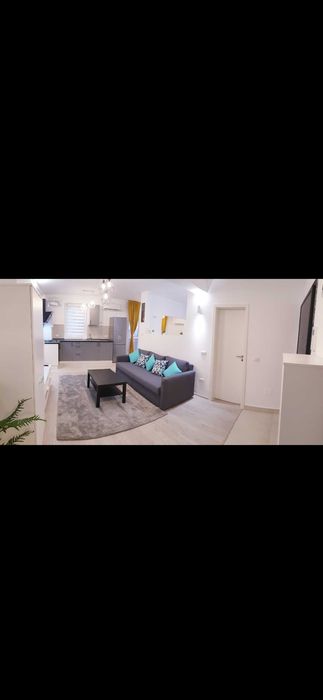 Inchiriez Garsoniera tip Studio Brașov