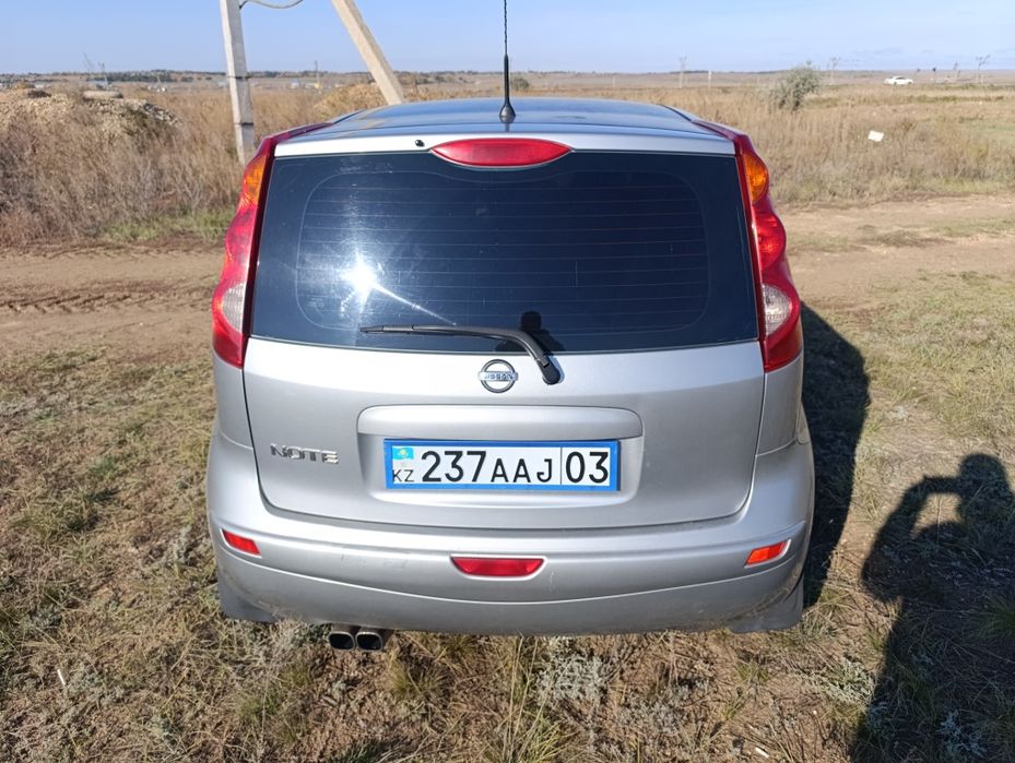Nissan Note  комплектация  tekna