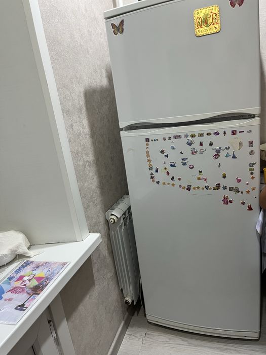 Продам холодильник Атлант в отличном состоянии
