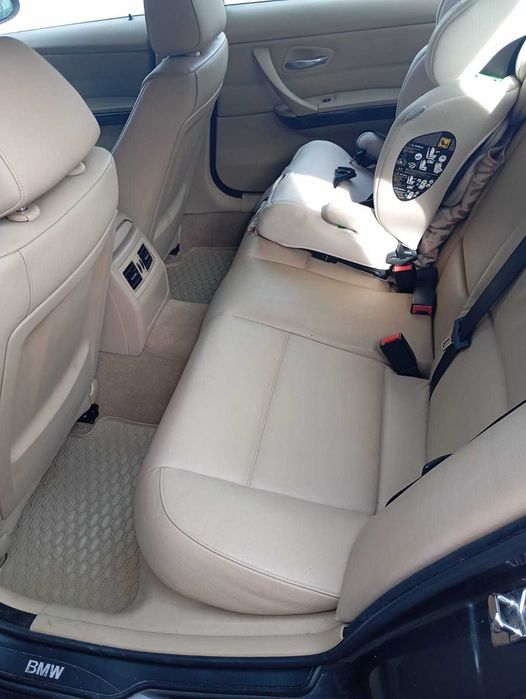 BMW E90 Seria 3 320d