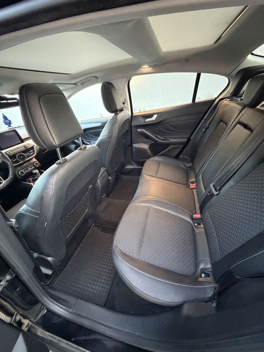 Ford Focus Titanium Business 1.0 Ecoboost