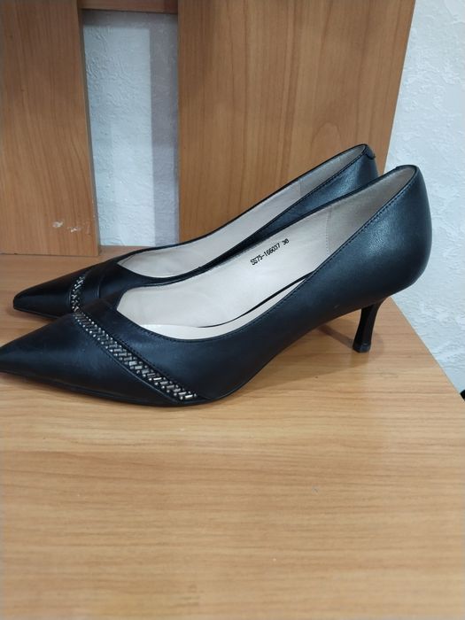 Продам туфли. 38 р